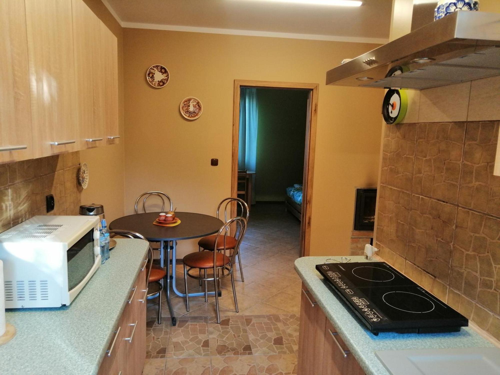 Klimaty Poleskiego Parku Apartment Cycow